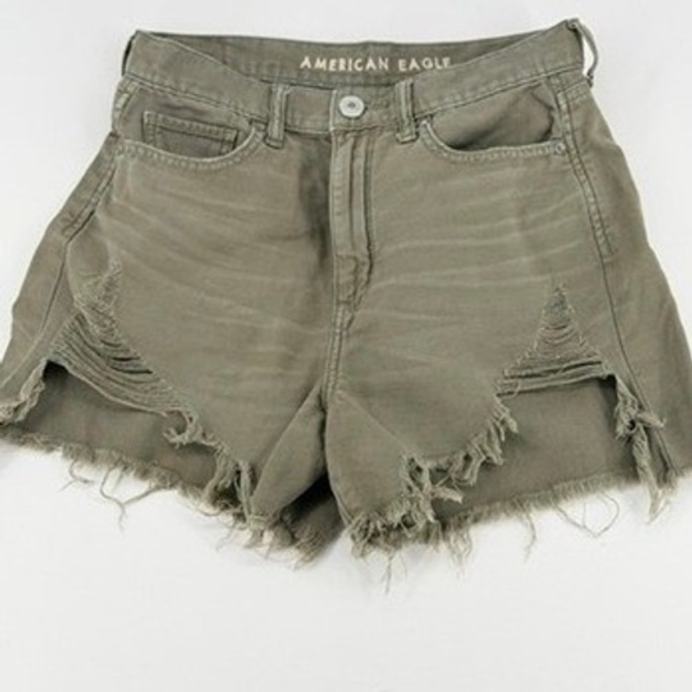 American Eagle Highest Rise Mom Shorts Olive Distressed Size 4